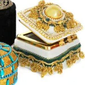 Square Gold Plated Jewelry Casket Vintage 70's Jewel Box